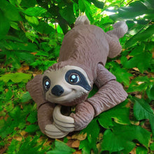 Load image into Gallery viewer, Larger (Hetty/Mum) Articulated 3D printed sloth fidget